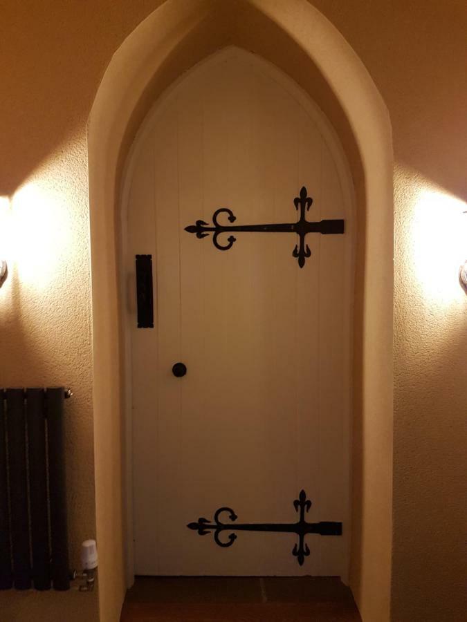 Renovated Church Close To The Beach Llanelli Quarto foto